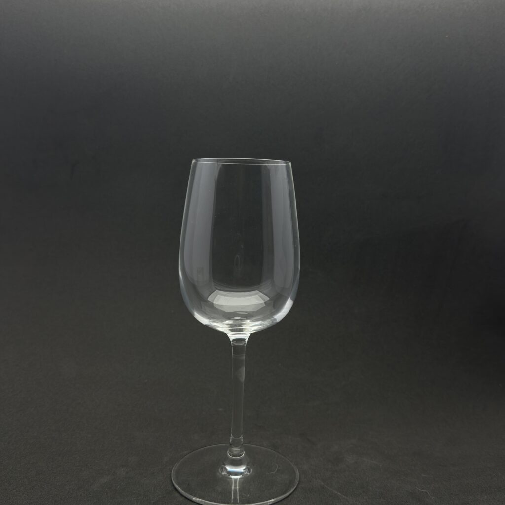 Hvitvinsglass i Krystallin