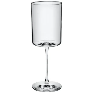 Fjell rødvinsglass i krystall med personlig inngravering.