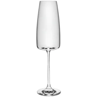 Tind høyt champagneglass med gravering for bryllup.
